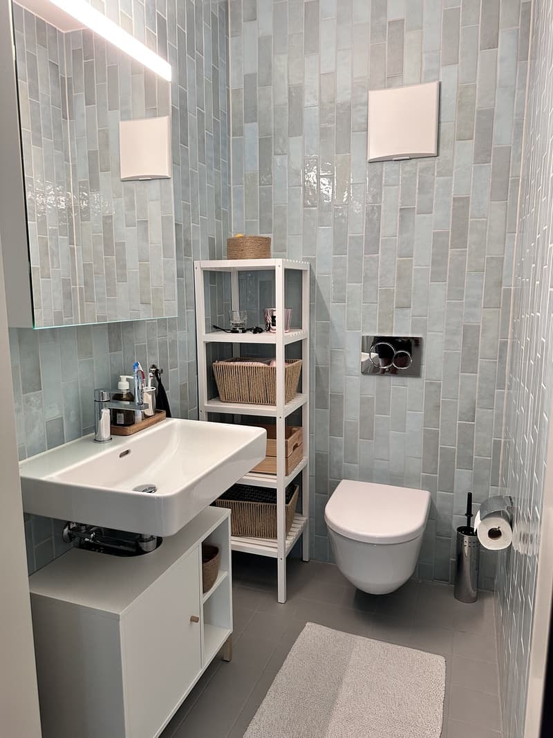 Modern and new 4.5-room apartment in the village center of Niederhasli (13)