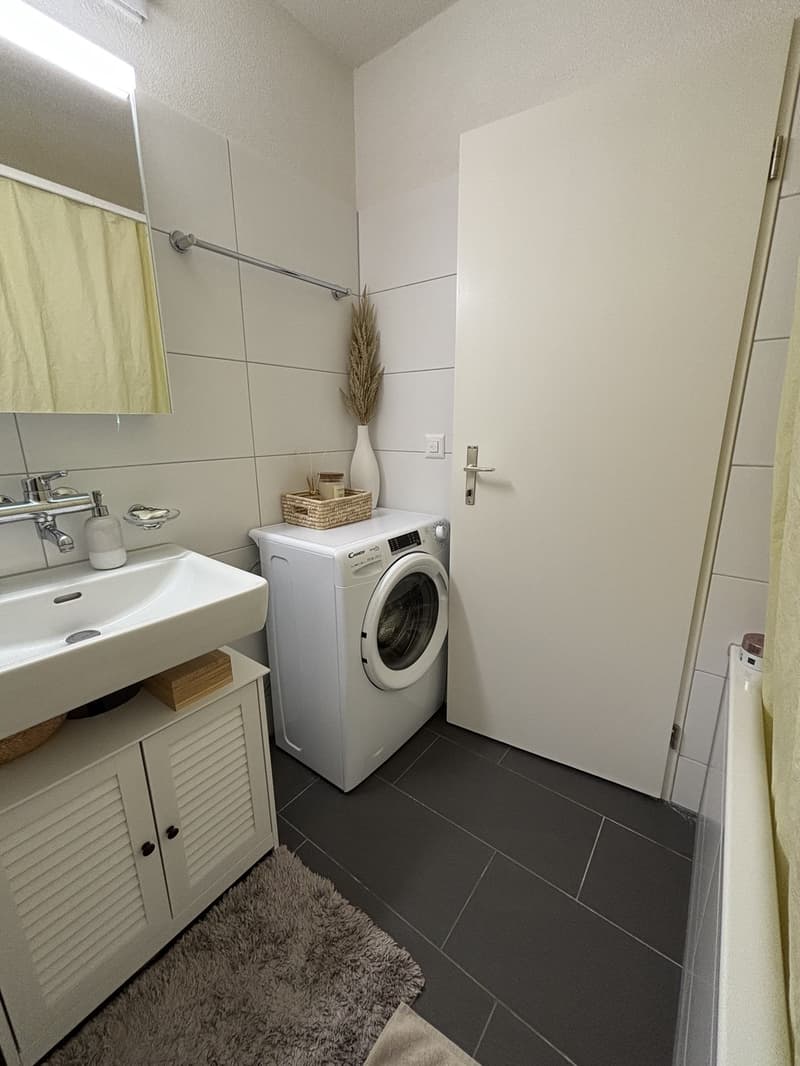 Helle 4.5-Zimmerwohnung in Pfäffikon ZH ruhig, familienfreundlich & zentral (3)