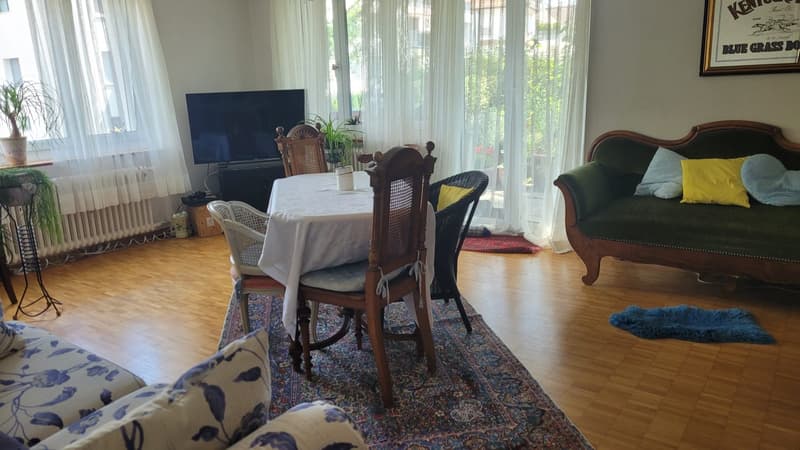 3 Zimmer Wohnung mit Gartensitzplatz zu vermieten. (1)