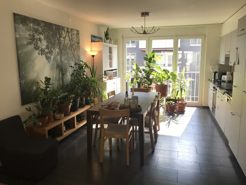 Zimmer in 4er-WG zu vermieten (2)
