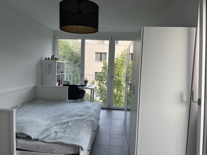Zimmer-Wohnung mit Balkon in Winterthur-Töss (5)