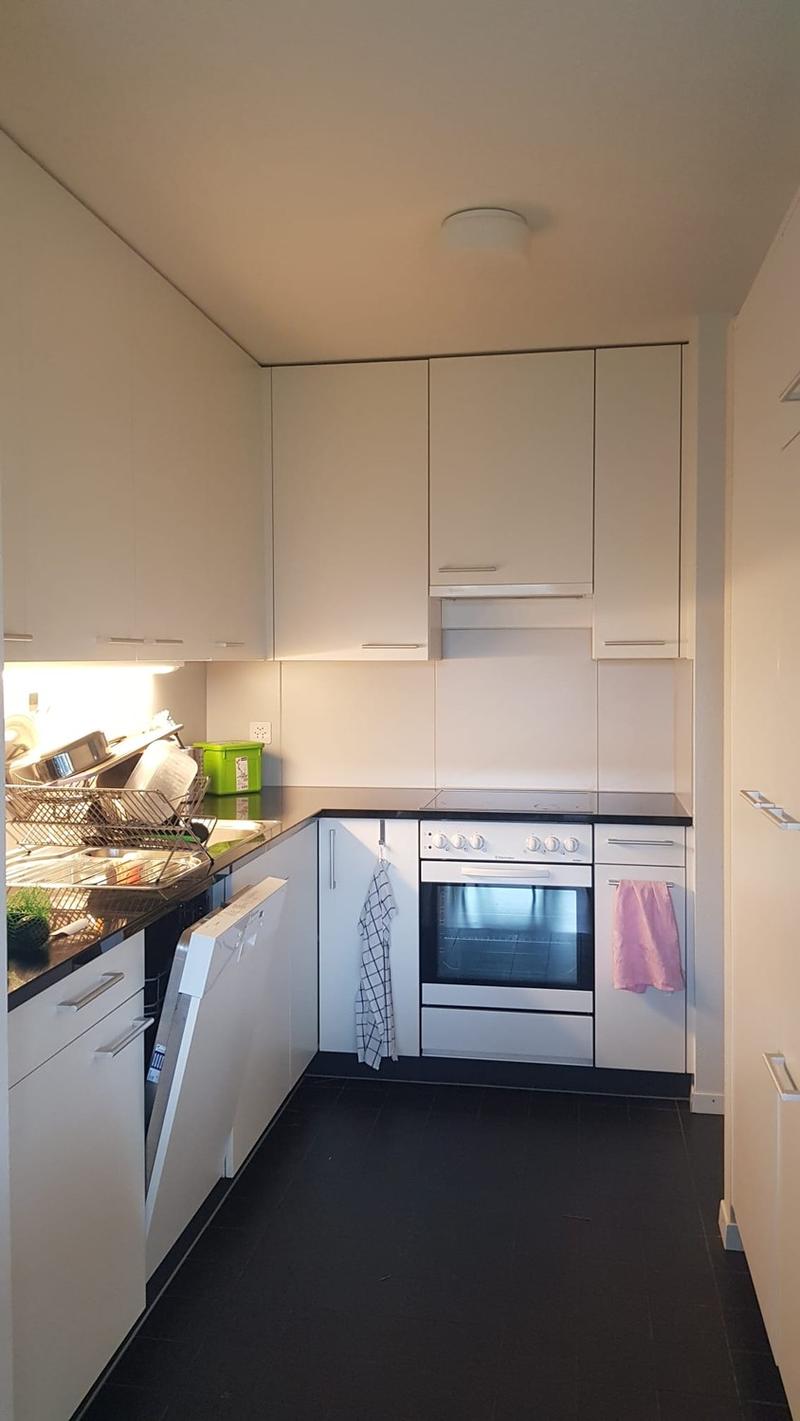 unfurnished room in a shared flat (3)