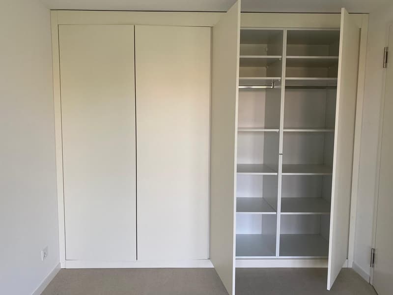 2-Zi-Whg mit Balkon und diversen Räumen zur Mitbenutzung (2)