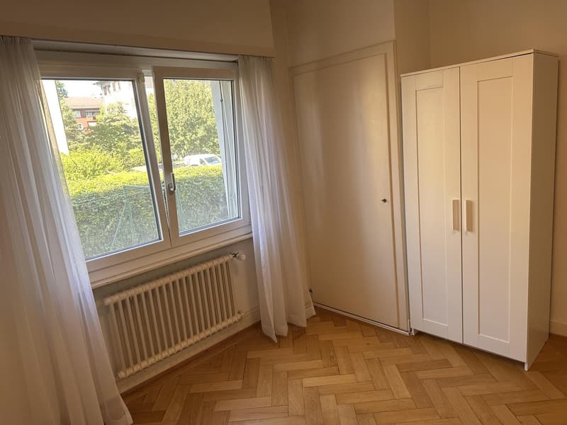 Spacieux appartement meublé de 2,5 pièces à Renens (7)
