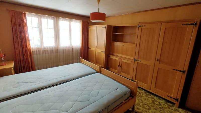 Heimelige möblierte 3½-Zimmer-Wohnung in Zweisimmen (2)