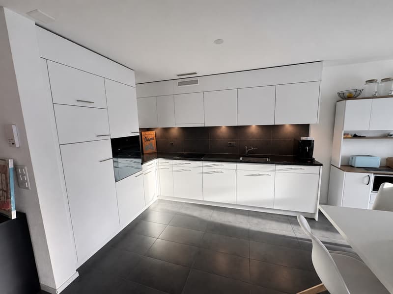 Appartement à louer à Düdingen 2.5 pièces intérieur 67 m' avec terrasse de 17,8 m2 (3)