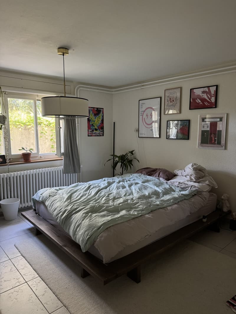 WG-Zimmer von 1. November bis 30. April zur Untervermietung- komplett möbliert (1)