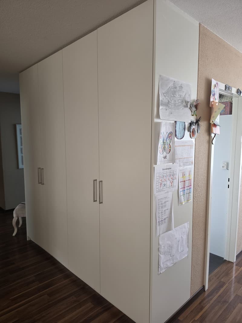 Helle 4,5 Zimmer Wohnung (4)