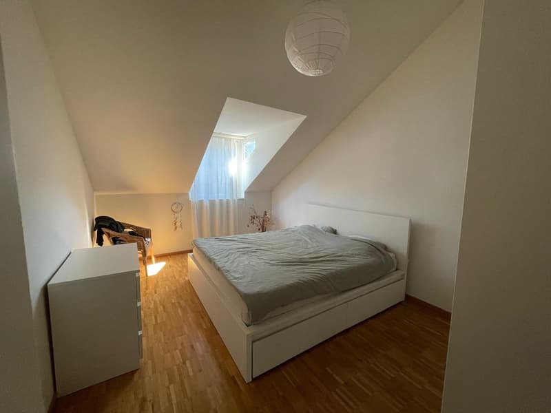 Dein Zimmer (möbiliert möglich)
