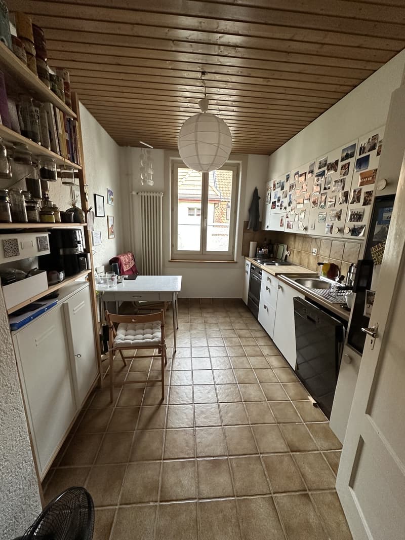 Sublet October 2026: 2.5-room flat, fully furnished, centrally located in Bern (3)