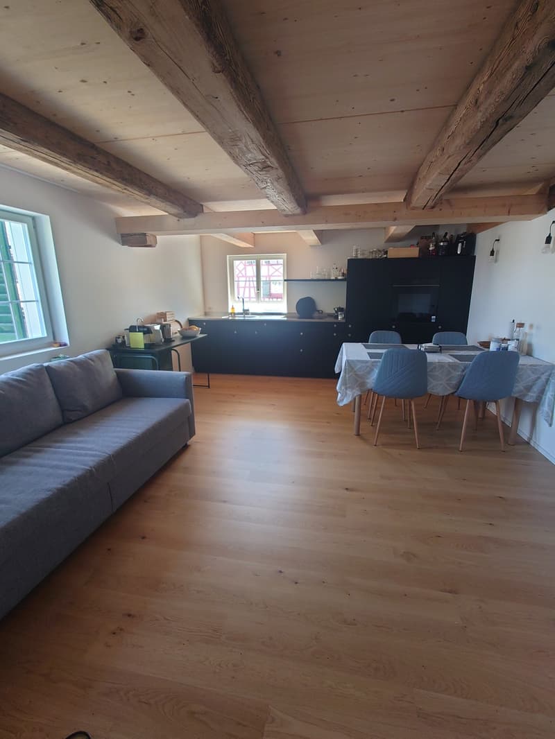 3-Zimmerwohnung 1.OG (2/2) mit Balkon (1)