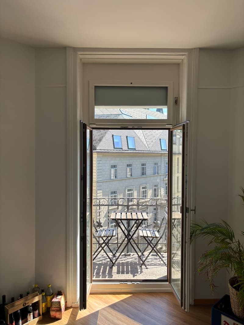 WG-Zimmer + Büro in Luzern (Löwenstrasse) ab Dezember (12)