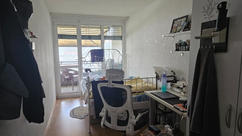 WG-Zimmer in schöner 3er WG befristet zu vermieten (2)
