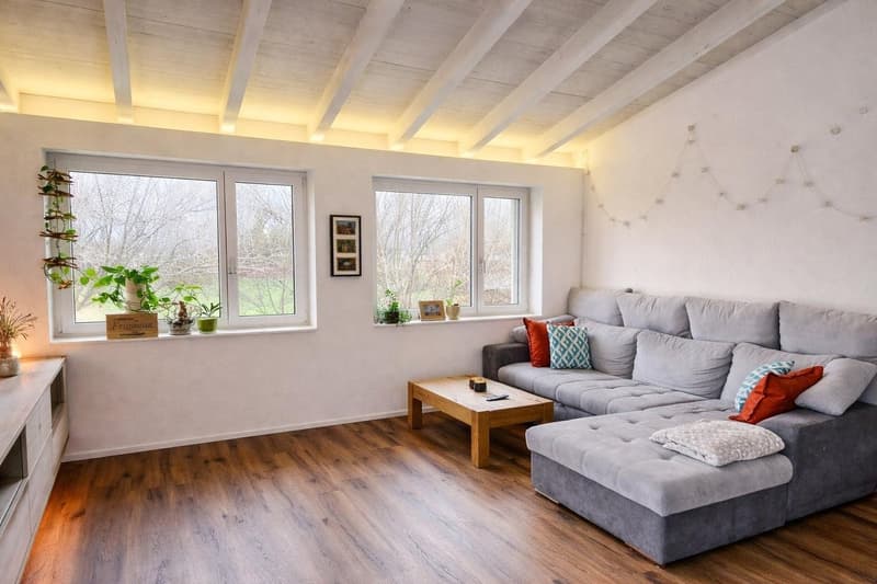 Exklusive 3.5-Zimmer-Wohnung in Ermensee mit Bergblick (2)