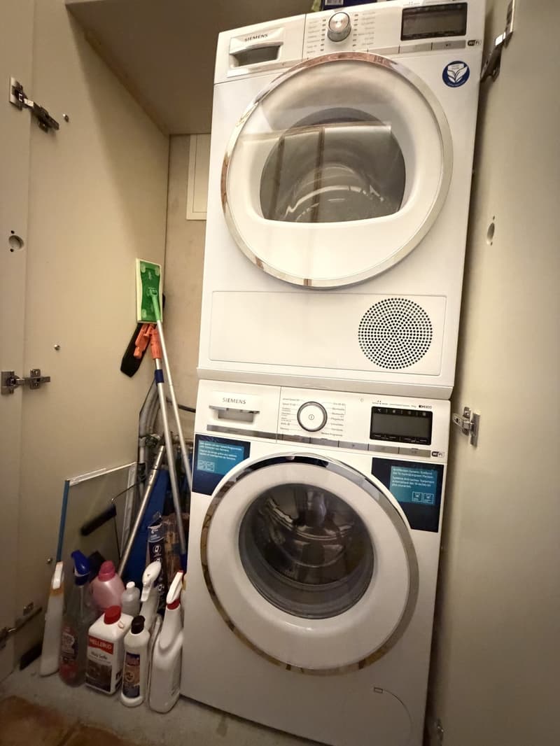 60 m² Altbau-Studio mit 4 m hohen Decken im Zürcher Niederdorf (11)