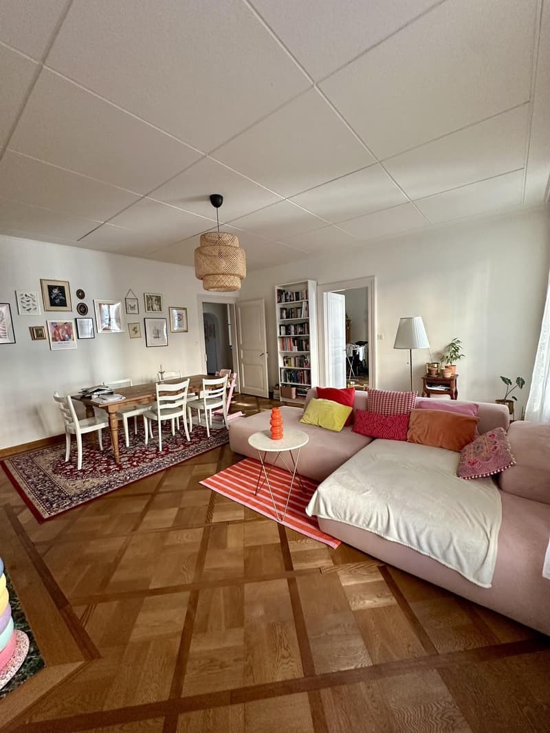 Wunderschöne Altbauwohnung im Maihofquartier (2)