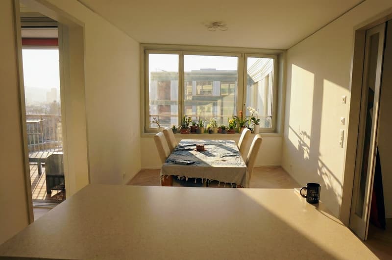 Premium furnished room in 128m² designer flat  in-unit laundry, 2 bathrooms, balcony view, underfloor heating (5)