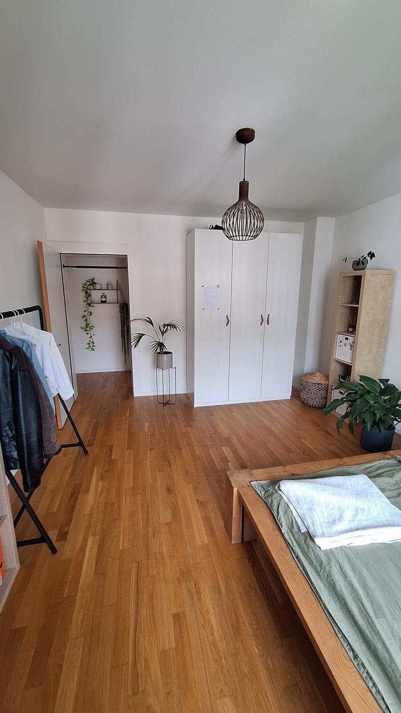 WG-Zimmer befristet in 2er WG in Kriens, Stadtnähe (2)
