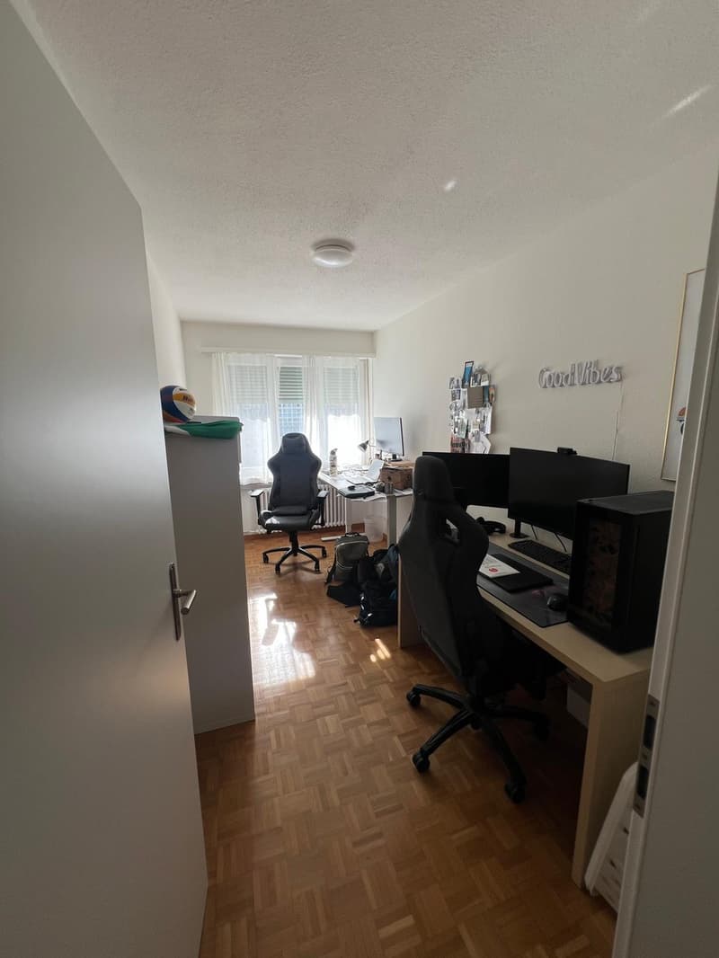 Schöne, helle 3.5-Zimmer-Wohnung an toller Lage Nachmieter per 01.10.2026 gesucht (5)