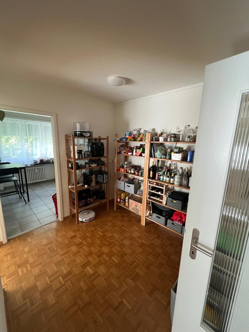 Schöne, helle 3.5-Zimmer-Wohnung an toller Lage Nachmieter per 01.10.2026 gesucht (3)