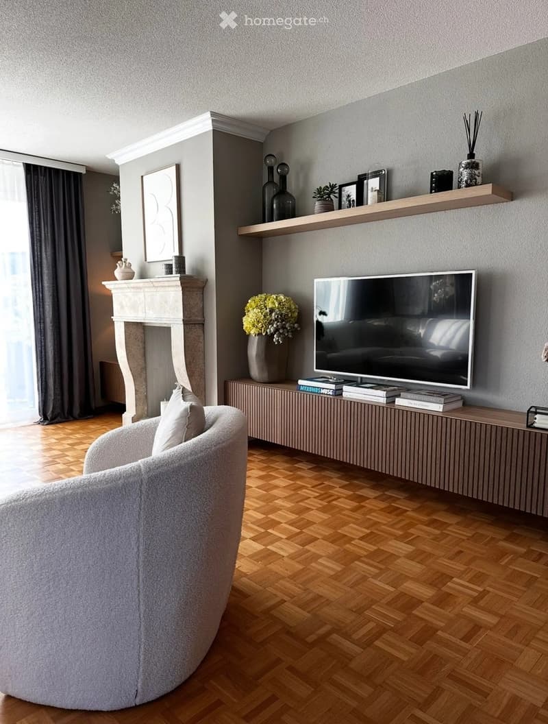 Helle und grosszügige 2½-Zimmerwohnung mit grossem Balkon in Kirchdorf AG (1)