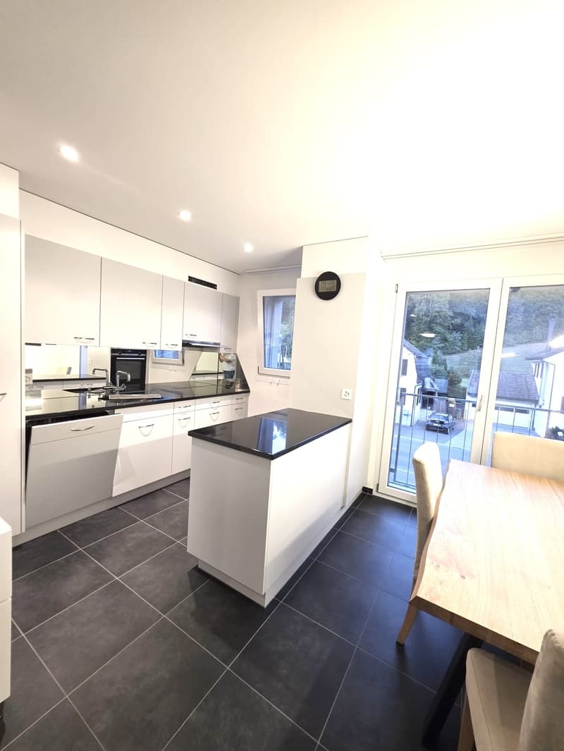 Moderne, Sonnige & Naturnah 3.5 Zi. Wohnung (4)