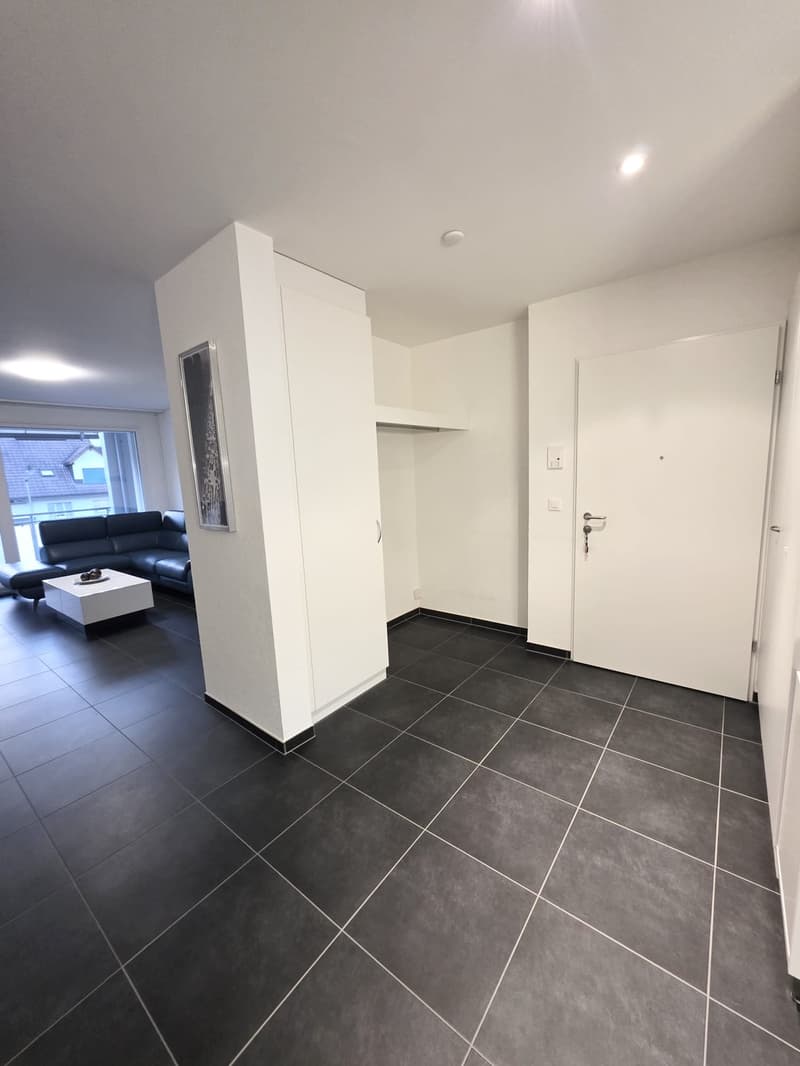 Moderne, Sonnige & Naturnah 3.5 Zi. Wohnung (3)