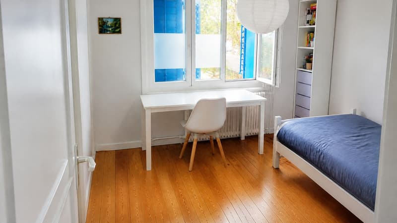 Bezahlbare 4-Zimmerwohnung zentral und mit guter ÖV-Verbindungen (6)