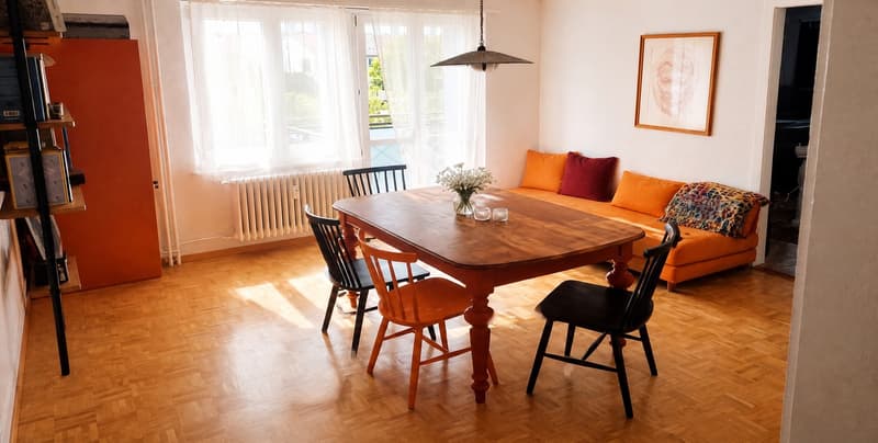 Bezahlbare 4-Zimmerwohnung zentral und mit guter ÖV-Verbindungen (1)