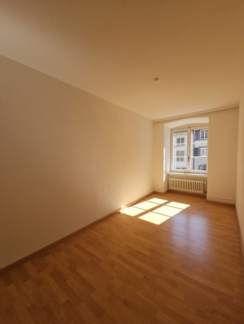 Schöne 3-Zimmer-Wohnung im 1. OG in Bad Zurzach (2)
