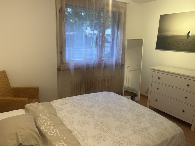 Cooles Zimmer zu vermieten an Frau (2)