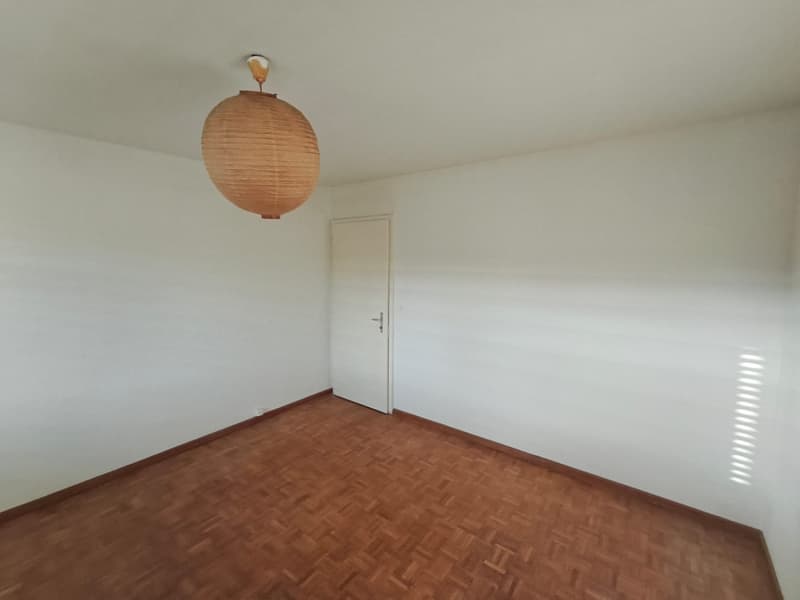 2.5 piece apartement à louer en Marin-Epagnier (8)