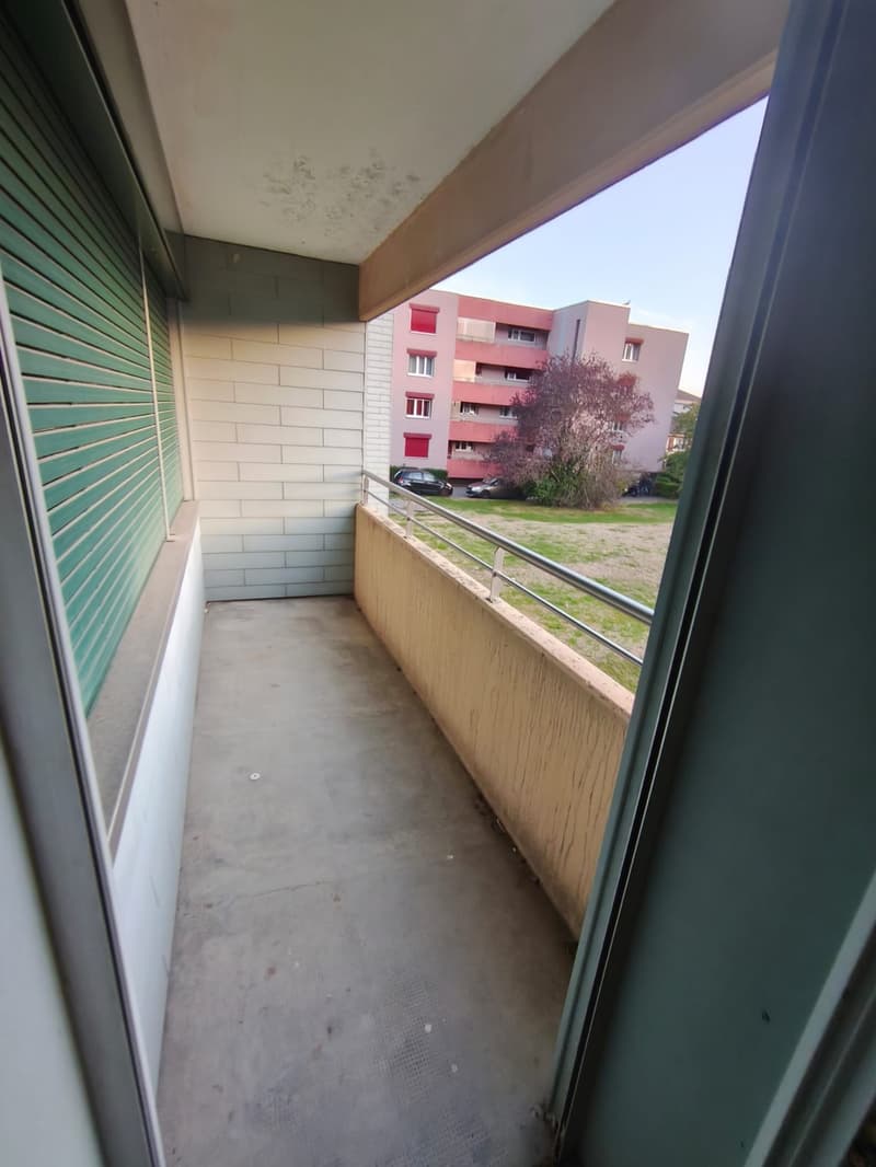 2.5 piece apartement à louer en Marin-Epagnier (6)
