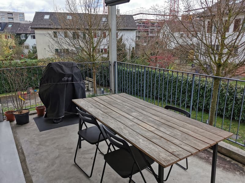 Furnished 3.5-Room Apartment for Sublease in Zurich Schwamendingen-Stettbach (5)
