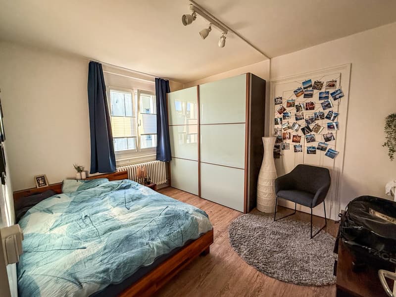 Möbliertes WG-Zimmer zur Zwischenmiete in Zürich Wiedikon (1)