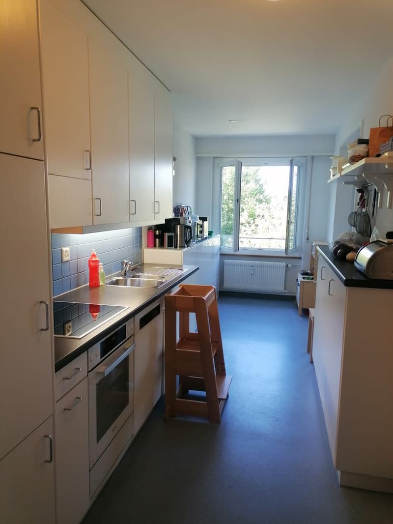 4.5-Zimmerwohnung an familienfreundlicher Lage in Spiegel b. Bern (3)