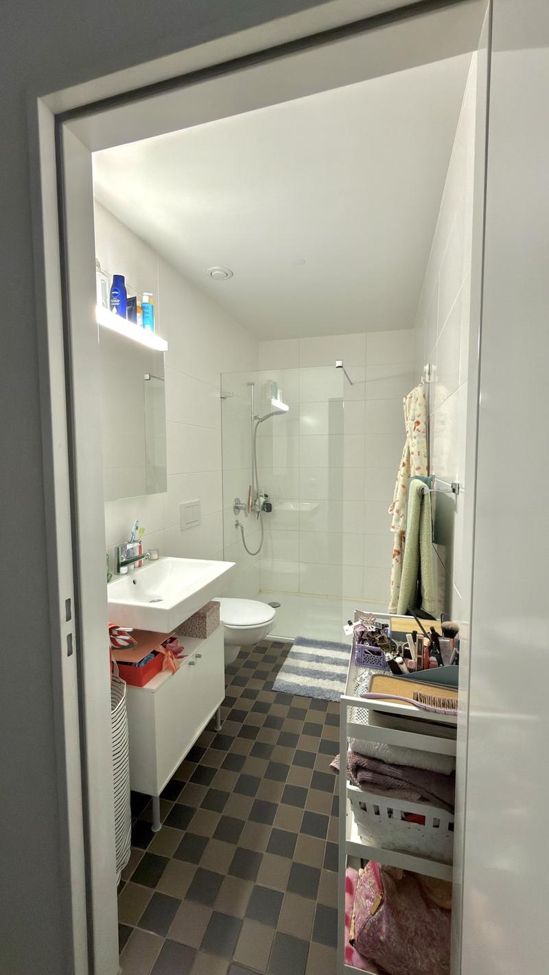 Room in a 4.5 shared apartment (5)