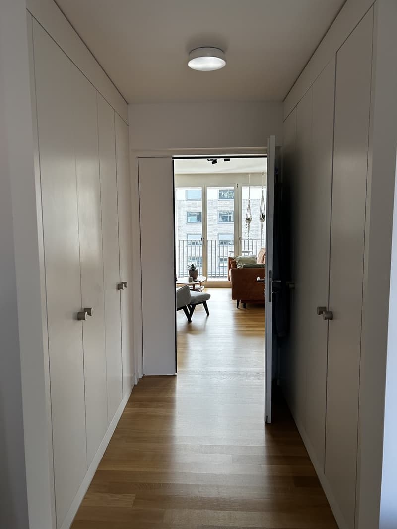 Möblierte 2.5 Zimmer Wohnung im Kreis 5 befristet November (11)