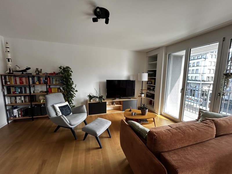 Möblierte 2.5 Zimmer Wohnung im Kreis 5 befristet November (5)