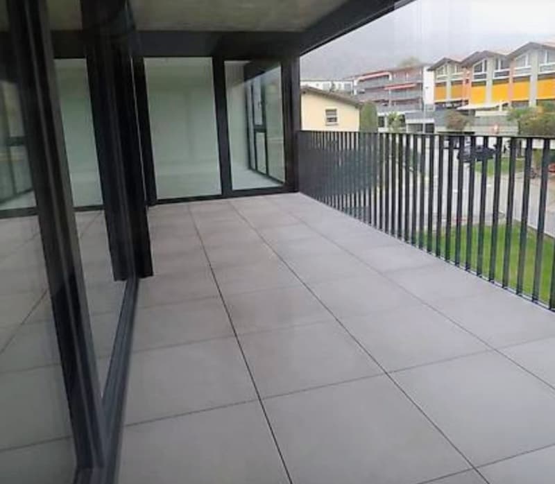 CERCASI SUBENTRANTE  Spazioso e moderno 4.5 locali con terrazza coperta  Serocca d'Agno (10)