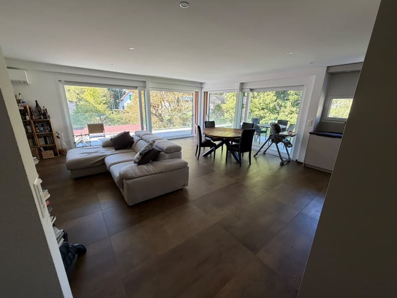 Magnifique appartement neuf de 4,5 pièces  110 m² avec grand balcon (4)