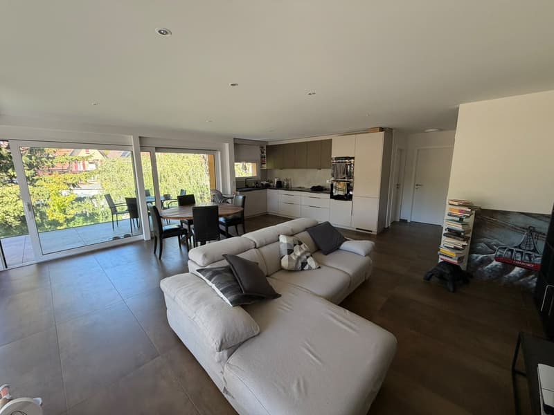 Magnifique appartement neuf de 4,5 pièces  110 m² avec grand balcon (3)