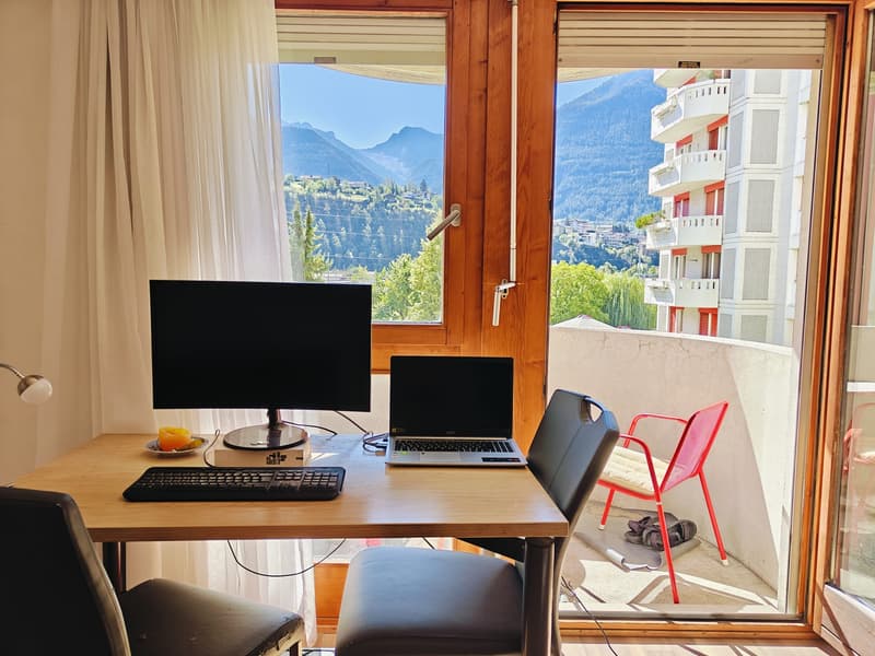 Möbiliertes 1.5-Zimmer-Studio mit Bergblick in Naters (1)