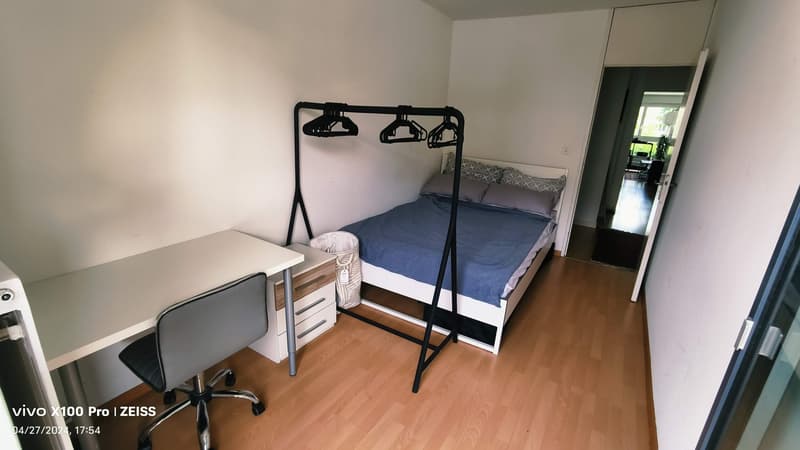Full furnished Bedroom in the hart of Basel (4)