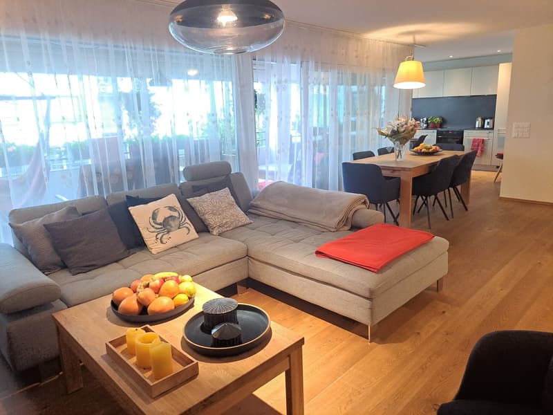 Moderne, teilmöblierte 4.5-Zimmer-Wohnung in Birmensdorf ZH zur befristeten Untermiete (2)