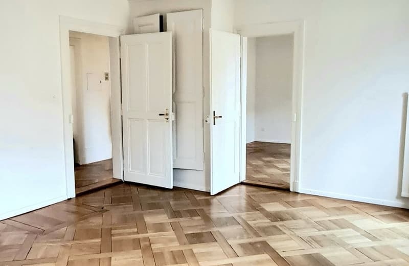 Schöne renovierte Altbauwohnung im Länggassquartier Bern (1)