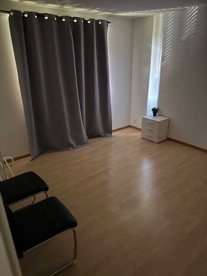 2 Zimmer-Wohnung, 2540 Grenchen (4)