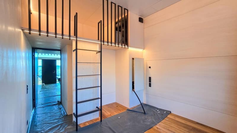 Nachmieter gesucht: 2.5-Zimmer-Tiny-House mit spektakulärer Zürichsee-Aussicht (7)