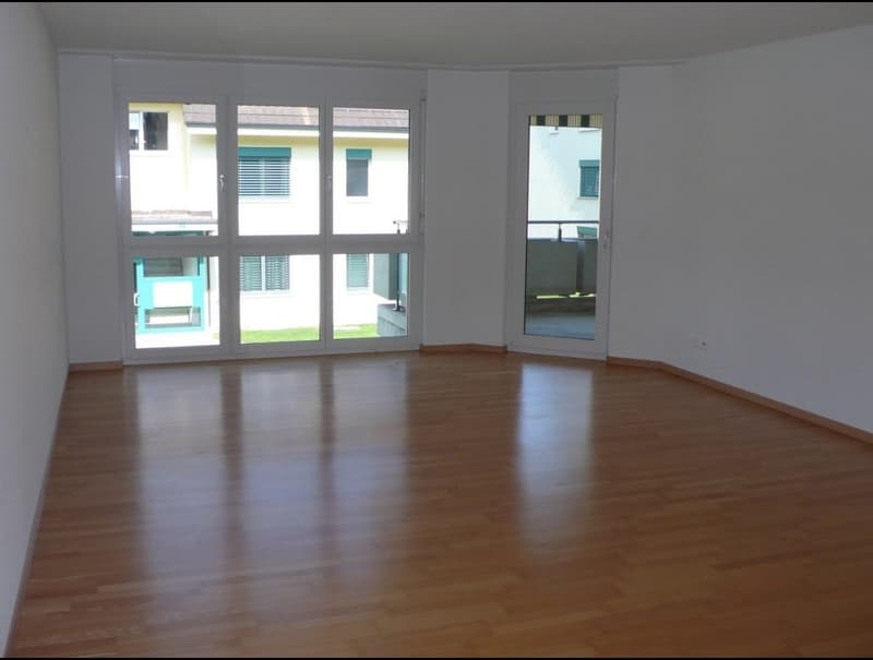 Attraktive helle, Familien freundliche Wohnung im Grünen. (1)
