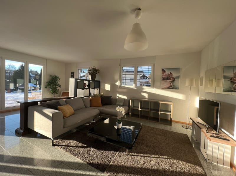 Room in co-living in a magnificent villa (1)